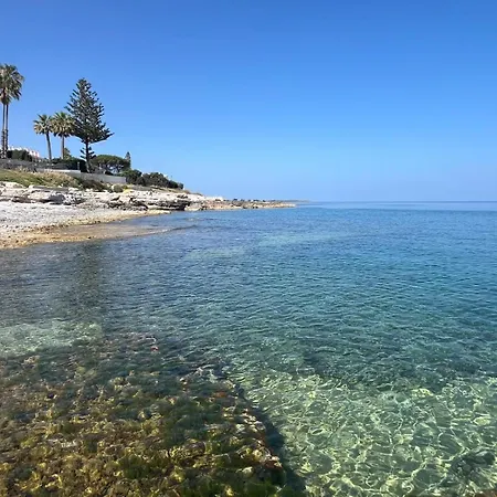 بيت للعطل Fronte Mare Con Giardino Privato *
